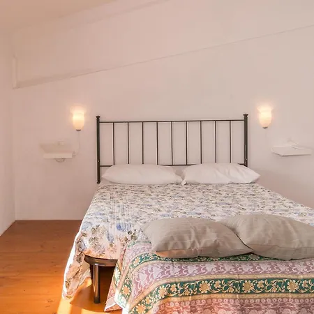 Il Nazareno - Tasso Sud Apartman Cecina